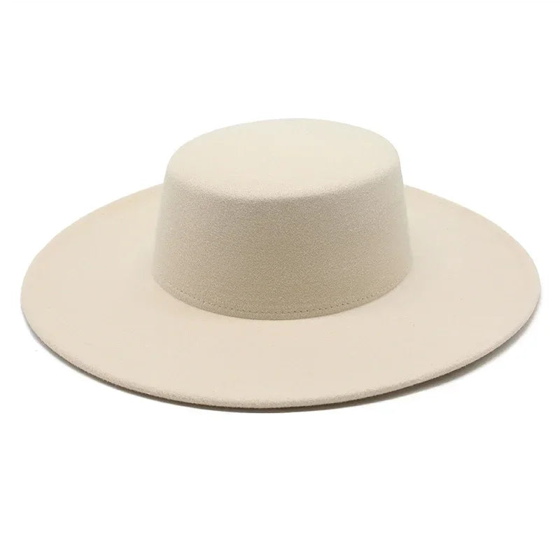 Chapeau Plat Élégant
